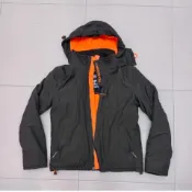 極度乾燥 Superdry 軍綠色 M號 外套防水防風