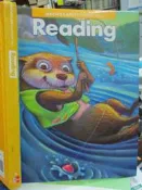 【小熊家族】《Reading: Book 5, Grade 1》ISBN:0021912874 七成新