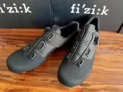~騎車趣~寬楦FIZIK TEMPO OVERCURVE R4公路車卡鞋 黑色