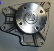 三菱 Mitsubishi 堅達 CANTER 4M40 96- 水幫浦 水泵浦