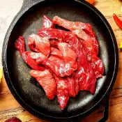 (店+)炒菜用牛肉片 (組合肉) 200g/包【大江生鮮】