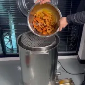 電動油炸食品脫油機不銹鋼炸串辣椒甩油機分體瀝油器商用小型/1.07