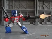 G1 擎天柱 鐵牛 柯博文 Optimus Prime  變形金剛 5 最終騎士 PE 非第三方MP 福特基地 薩克巨人