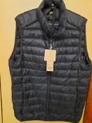 Uniqlo 男裝 輕量羽絨背心 原價1490 特價中