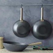 【山田工業所】日本頂級手工拓打窒化鐵鍋 HANAKO 中華鐵炒鍋 30cm(日本製無塗層/頂級鈦手把)