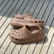 Crocs Crush Clog 男鞋 女鞋 拿鐵色 泡芙克駱格 厚底 休閒 中性 卡駱馳 涼拖鞋 2075212Q9