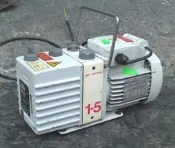 艾德華BOC EDWARDS E2M1.5(單相220V)油式真空幫浦(外匯品性能良好)抽冷媒、翻模、真空脫泡機可用