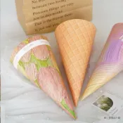 ✨臺灣出貨✨母親節花藝包裝紙鮮花水果葡萄冰淇淋甜筒手工花束創意diy材料