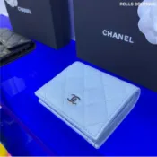 【螺絲服飾】正品 /現貨 CHANEL Coco荔枝牛皮扣式短夾