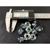 (102)〈台中六股加工廠〉 1/4英制 四爪螺母 四角螺帽 刺帽 四腳釘 四爪釘 螺母 雞爪釘