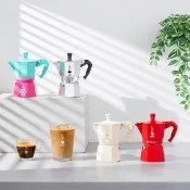 【Bialetti 比亞樂堤】經典摩卡壺MOKA-3杯份(魷魚遊戲聯名/義式濃縮/原廠保固2年/免插電咖啡機)