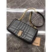 高雄凡賽斯歐洲精品 BURBERRY BBR LOLA 羅納 金色TB鐵標 黑色 側背包 鏈條包 包包