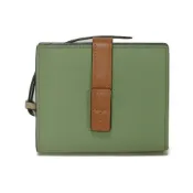 【DOKODEMO】二手LOEWE Compact Zip Wallet，現款，小牛皮，棕褐色、灰褐色、粉綠色-ブラウン三顏色拼接，可作鈔票夾、卡包、零錢包使用，飾有 Anagram 標誌和迷迭香圖案，雙折錢包，型號 C660Z41X01