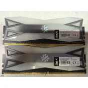 威剛ADATA XPG Spectrix D60G DDR4-3000 RGB炫光記憶體/DDR4-8G/二手良品