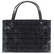 【ISSEY MIYAKE 三宅一生】BAOBAO 皮紋方格7x10拉鍊托特包(黑色)