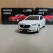 原廠 1:64  馬自達mazda 6 轎跑合金汽車模型Atenza白色車漆擺件收藏