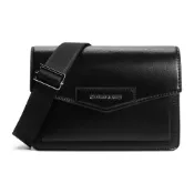 (店+)【CHARLES & KEITH】小CK 簡約寬肩帶小方信封包 聚氨酯合成革 斜挎包 小號 女款 黑色/燕麥色/灰藍色 CK2-80782422