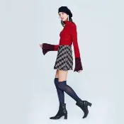【iROO】復古格紋經典設計短褲