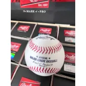 MLB 比賽用球皆有雷射防偽標（日本購入