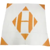 【DOKODEMO】全新未使用 ☆ 愛馬仕 Carre Geant Carre 140 Plume H Ikat 羊絨真絲 H Logo 絲巾 橘色 正品 女士 附盒