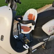 成名在望 電動車兒童座椅 機車兒童座椅 電動車兒童坐椅前置電瓶車電車摩托車踏板車小孩兒童寶寶安全座椅【CM25315】
