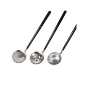 (店+)伴桌｜日本18-8不銹鋼桌上型湯杓/ 帶孔湯杓 /浮油撈杓 26cm-日本製(火鍋濾網  撈油勺 撈油網 )