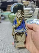 晚清民國石灣窯三彩釉漁翁瓷塑，多磕，造型生動，神態自然，整體