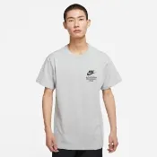 【NIKE 耐吉】短袖上衣 男 寬鬆 落肩 高磅數 AS M NSW AUTHRZD PERSONNEL TE 灰 DM6428-077