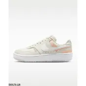(店+)【NIKE 耐吉】DX9176-120 原價$2900 NIKE #649 女款 休閒鞋 GAMMA FORCE