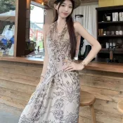 【水墨畫碎花設計】度假風清冷碎花交叉綁帶掛脖無袖洋裝長裙 夏季新款 渡假風洋裝 無袖長裙 洋裝長裙