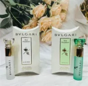 【松果購物】☆潼漾小舖☆ BVLGARI 寶格麗 白茶淡香精 / 綠茶淡香精 10ml 噴式 隨身瓶