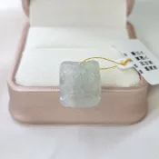 天然翡翠 緬料冰飄花舞獅吊墜隨意扣/鵝鵝天然翡翠/A9871437B3 玉石吊飾 翡翠吊墜  開運 掛件  招財