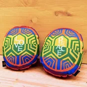 彩虹紅龜粿 love & peace Rainbow pillow