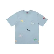 (店+)P21EVTS003 PALACE x EVISU 聯名款 Multi Pocket T-Shirt Dusty Blue 多色小Logo印花圓領短袖T恤 男女同款 藍色