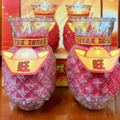 【富貴佛具】鳳梨蠟燭 酥油蠟燭 旺萊燭 蠟燭 / 光明燈 補運 點燈 土地公 求財 金紙 拜天公 拜神明 拜門口 財運燈