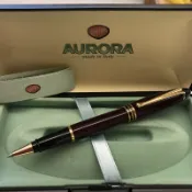 筆來筆趣》全新 義大利🇮🇹原裝進口 Aurora IPSILON 鋼珠筆