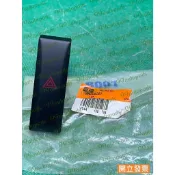 【汽車零件專家】三菱 COLT PLUS 1.5 2014-〉年 MN208097 超車燈開關 故障燈開關 警示燈開關