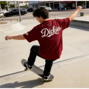 (店+)YF代購 DICKIES✨高磅數 刺繡logo oversize  男女款 正版代購 復古經典 寬鬆舒適 草寫 短袖T恤