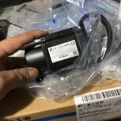 協貿國際日用品生活9館 GYS201DC2-T2C富士小慣量交流馬達歐米伽W系列原裝全新特價
