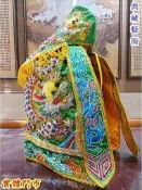 新合成佛具繡莊“實體門市“特賣手工 神衣 關公 關聖帝君 特A級 古體粒鱗衣 神衣 龍袍 奉帽 神明衣 佛衣(不含神尊)