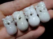 天然緬甸翠玉A貨 祥獅踩球 有求必應雕墜 ~~ 財源滾滾 所求如意 平安吉祥 避邪化煞 傳家之寶 ~~ 0009