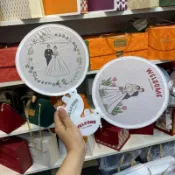 笑笑客製化 婚禮團扇子 定制圖案 婚禮紀念品 伴手禮 夏天婚禮必備新娘伴娘伴郎團扇婚扇折疊款式/1906
