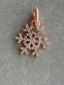 潘多拉pandora玫瑰金雪花吊墜CZ，正品保證，98新壹顆免運