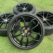 拆車胎皮 復刻高仿原廠鋁圈 20寸保時捷718 黑色花瓣鋁圈  Porsche/保時捷