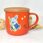 (店+)MOOMIN 嚕嚕米 小不點亞美 磁器馬克杯 木質杯蓋杯墊 正版日本製 350ml ym846