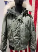 【千代】【M碼】86年N2B夾克風衣軍版公發原品N2B正品外套 N-2B是美軍為應對-30℃以下極寒環境設計的空勤派克