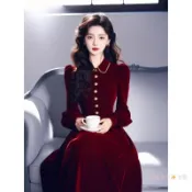 🫐限時下殺🫐法式洋裝 紅色長禮服 尾牙 喜宴 主持人2025年冬季富家千金高級感穿搭年會禮服長裙法式酒紅色絲絨連衣裙