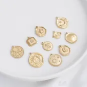Ala----  鈦鋼真空鍍14K真金星星月亮太陽圓牌掛件日月星辰吊墜diy飾品吊飾