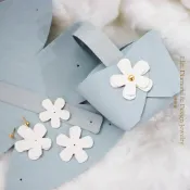 台灣現貨 結婚禮 皮質包 手提喜糖盒 花朵喜糖盒 小清新 ins 婚禮用品 進場禮 探房禮 婚禮小物 禮物提袋 婚慶用品