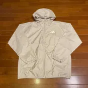 Adidas Essentials Windbreaker 愛迪達 日本限定 男奶茶色運動訓練跑步慢跑梭織連帽風衣外套